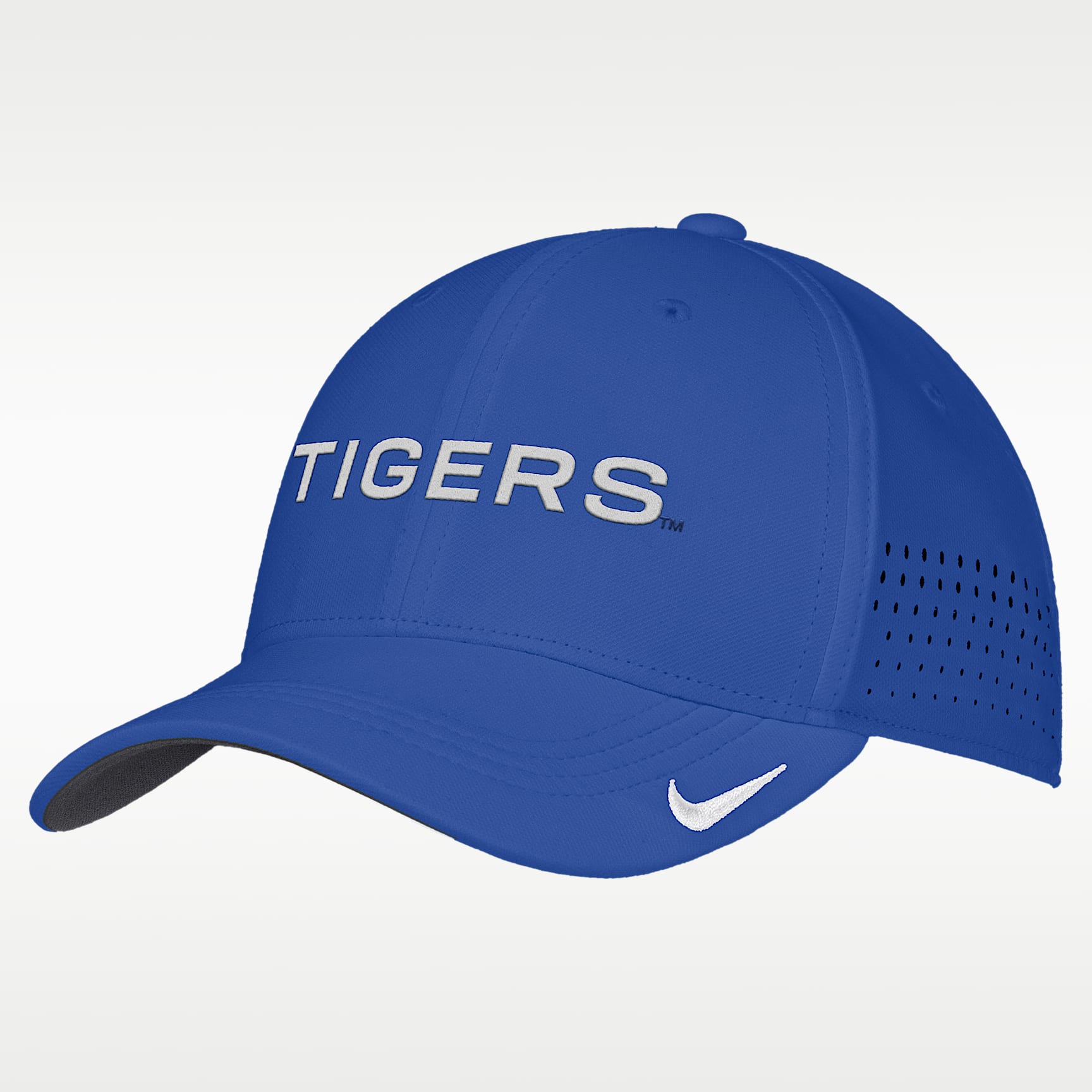 Nike Titleist PUMA キャップ 3点セット Memphis Sideline Men's Nike Dri-FIT College Hat. Nike.com